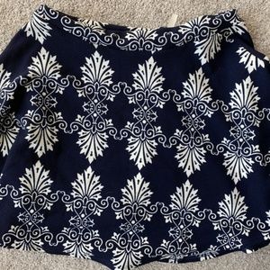 Patterned skater skirt